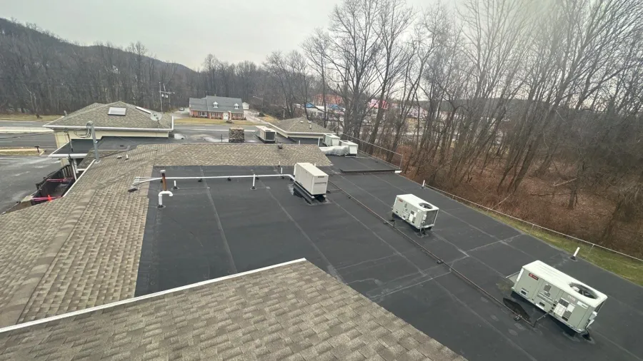 Paramus,nj,restaurant,rubber Epdm Roof, Semiannual Maintenance, Gaf Material