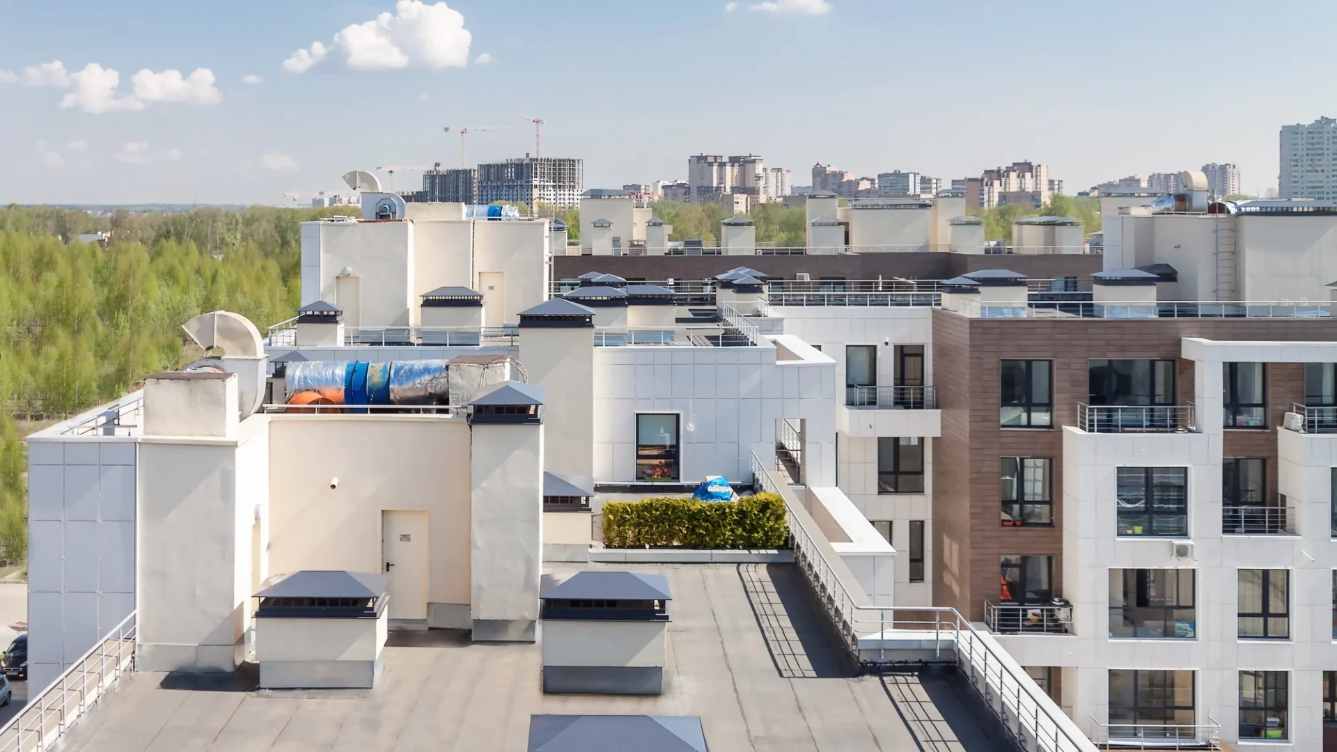 Flat roof on a condo building